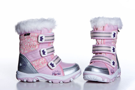 Финская детская обувь MURSU, обладает стильным дизайном, прочная и ноская,