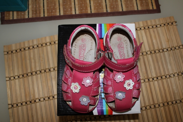 Обувь для девочки б/у и новая