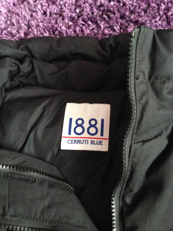 МУЖСКОЙ ПУХОВИК CERRUTI, 15000!