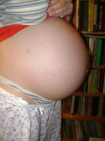40 недель россия. Живот на 40 неделе беременности. Живот у беременных на 40 неделе. Живот на 40 неделе беременности фото. Беременность 40 недель фото животиков.