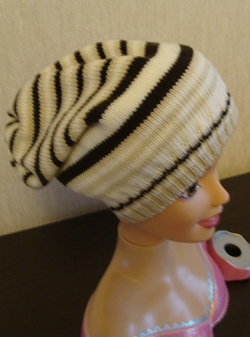 Принимаю заказы на шапочки для мальчиков и девочек.